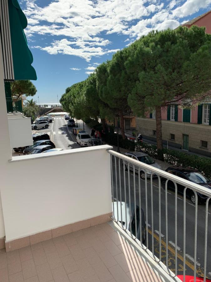 Casa Bianca 2 - Confortevole In Centro A Moneglia Zewnętrze zdjęcie