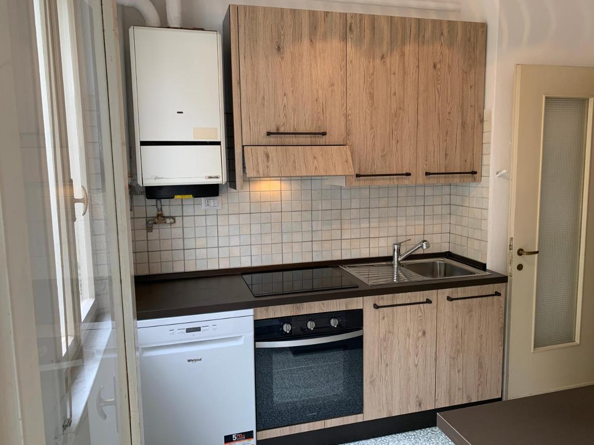 Casa Bianca 2 - Confortevole In Centro A Moneglia Zewnętrze zdjęcie